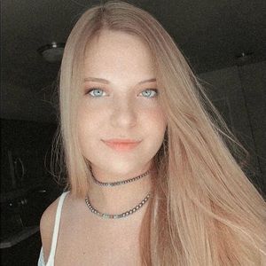 Meet your Posher, Meredith